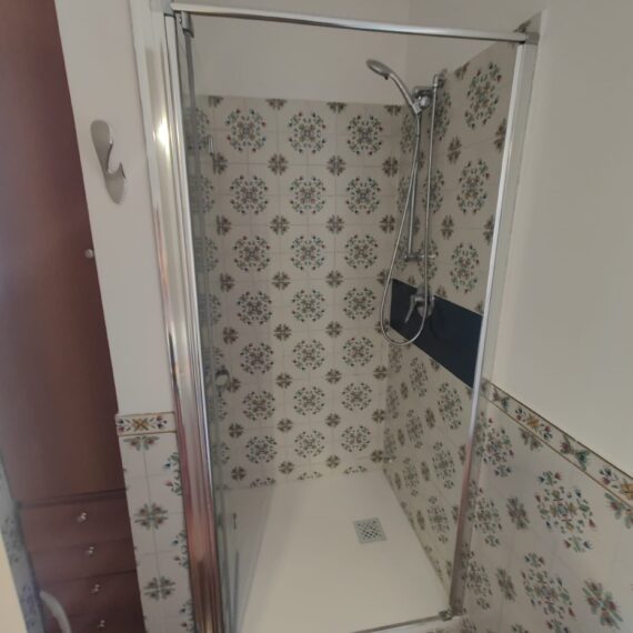 ElaiaMasterRestroom_1