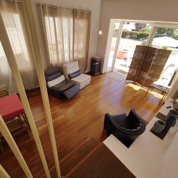 MaeraLivingRoom_1