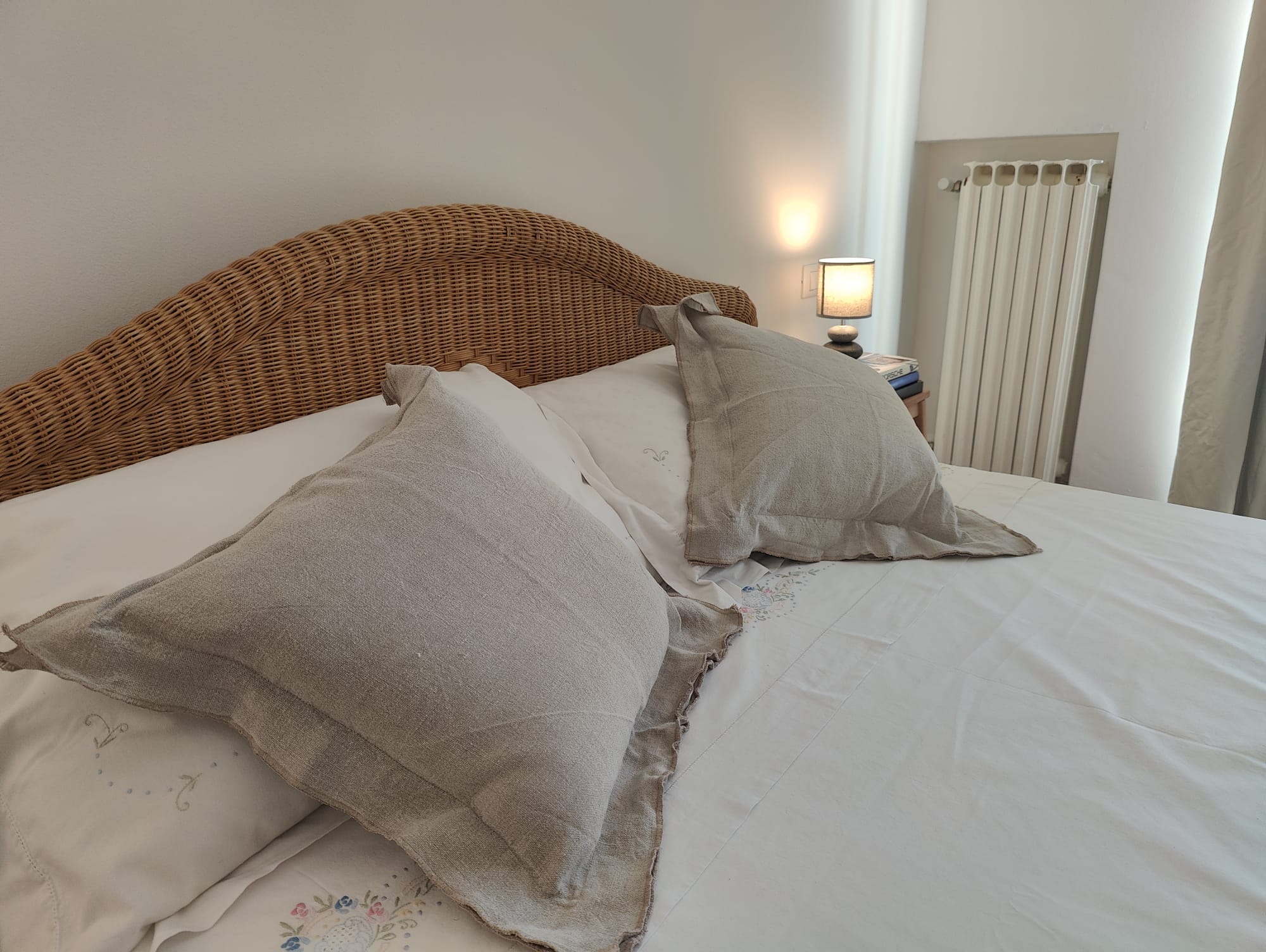 MaeraMasterBedroom_2